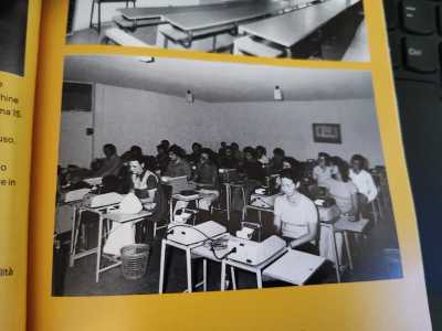 ...mentre le aule di ragioneria...